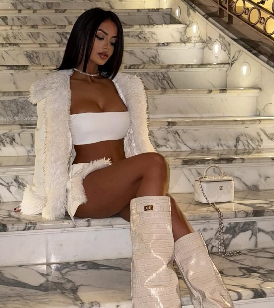 Индивидуалка Эмилия фото № 2 в городе Талнах