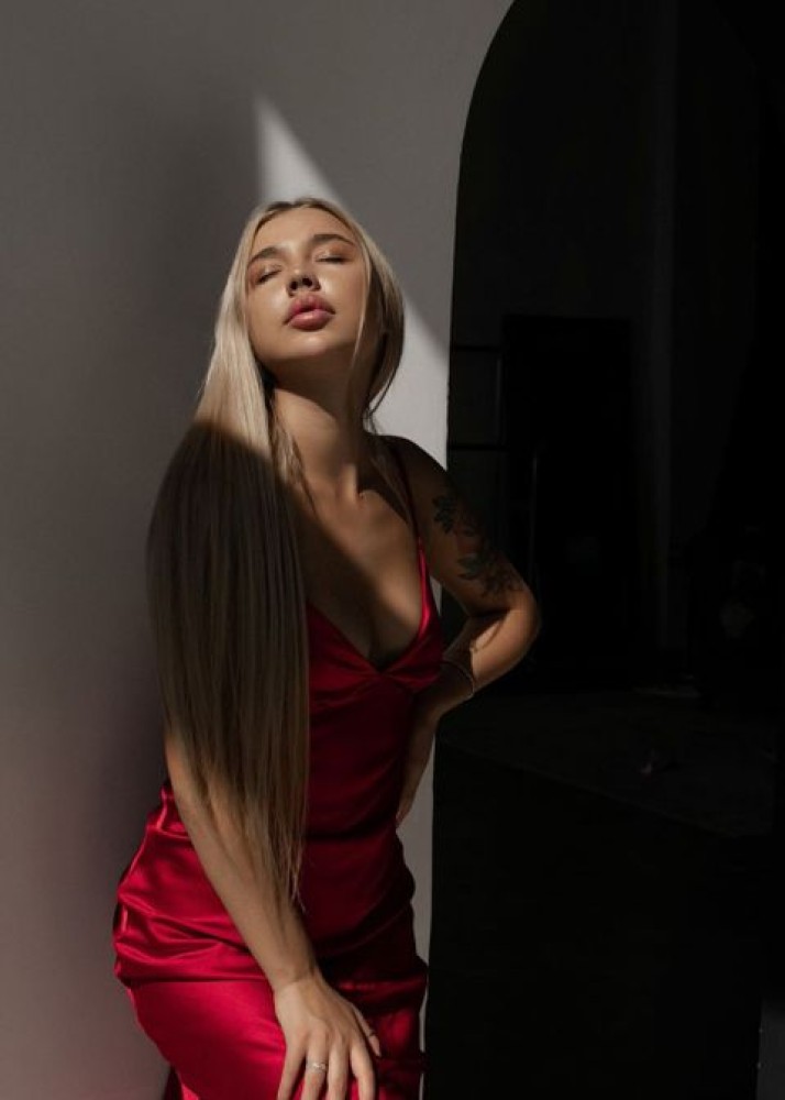 Индивидуалка Карина фото № 2 в городе Талнах