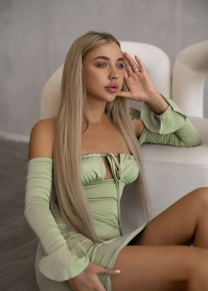 Индивидуалка Карина фото № 2 в городе Талнах